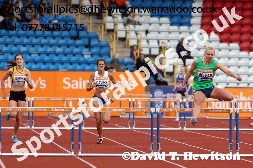 Hayley McLean (Chelmsford) 400 metres hurdles, 2014 Sainsbury's British Championships. Photo: David T. Hewitson/Sports for All Pics